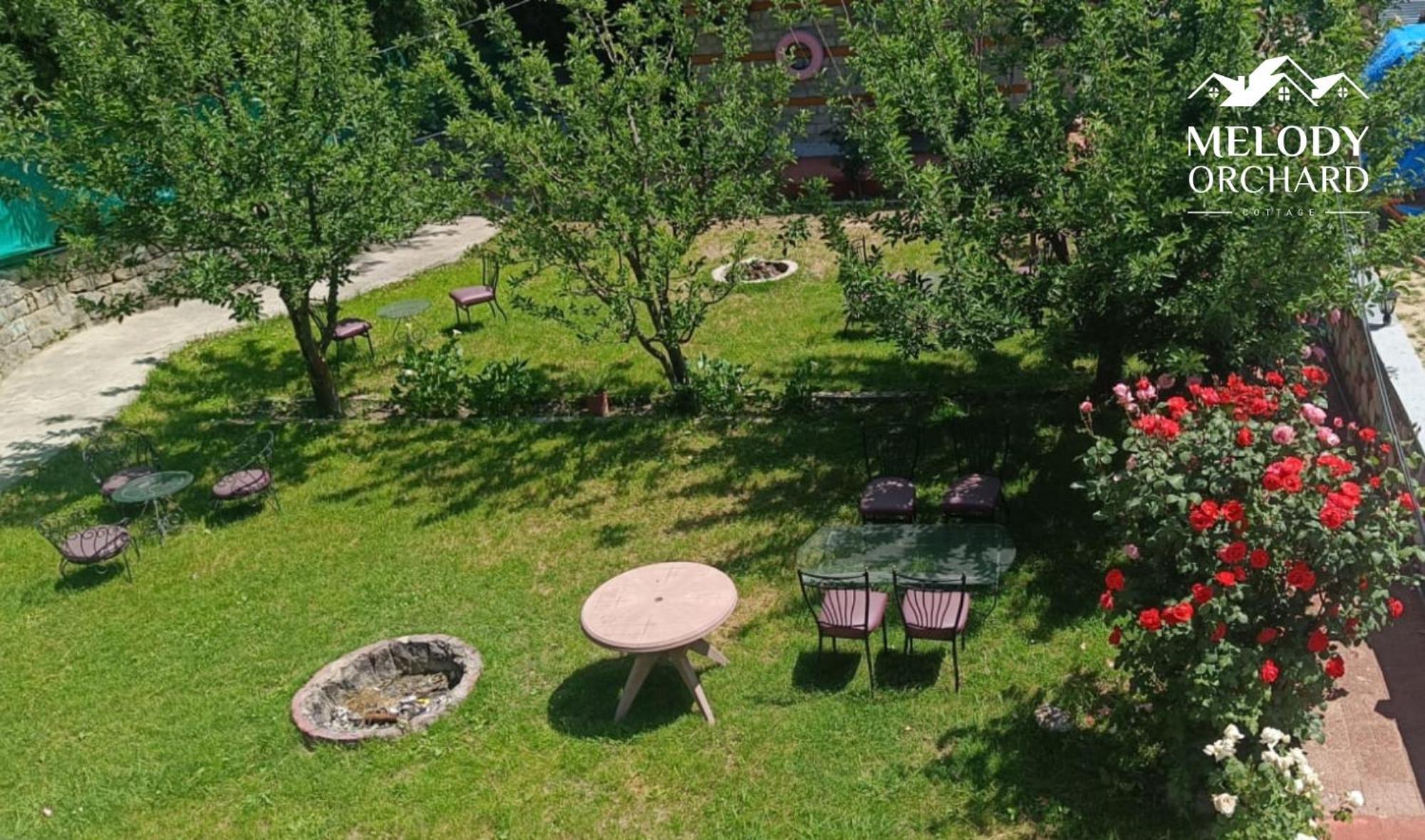 Melody Orchard Cottage Jagatsukh Esterno foto